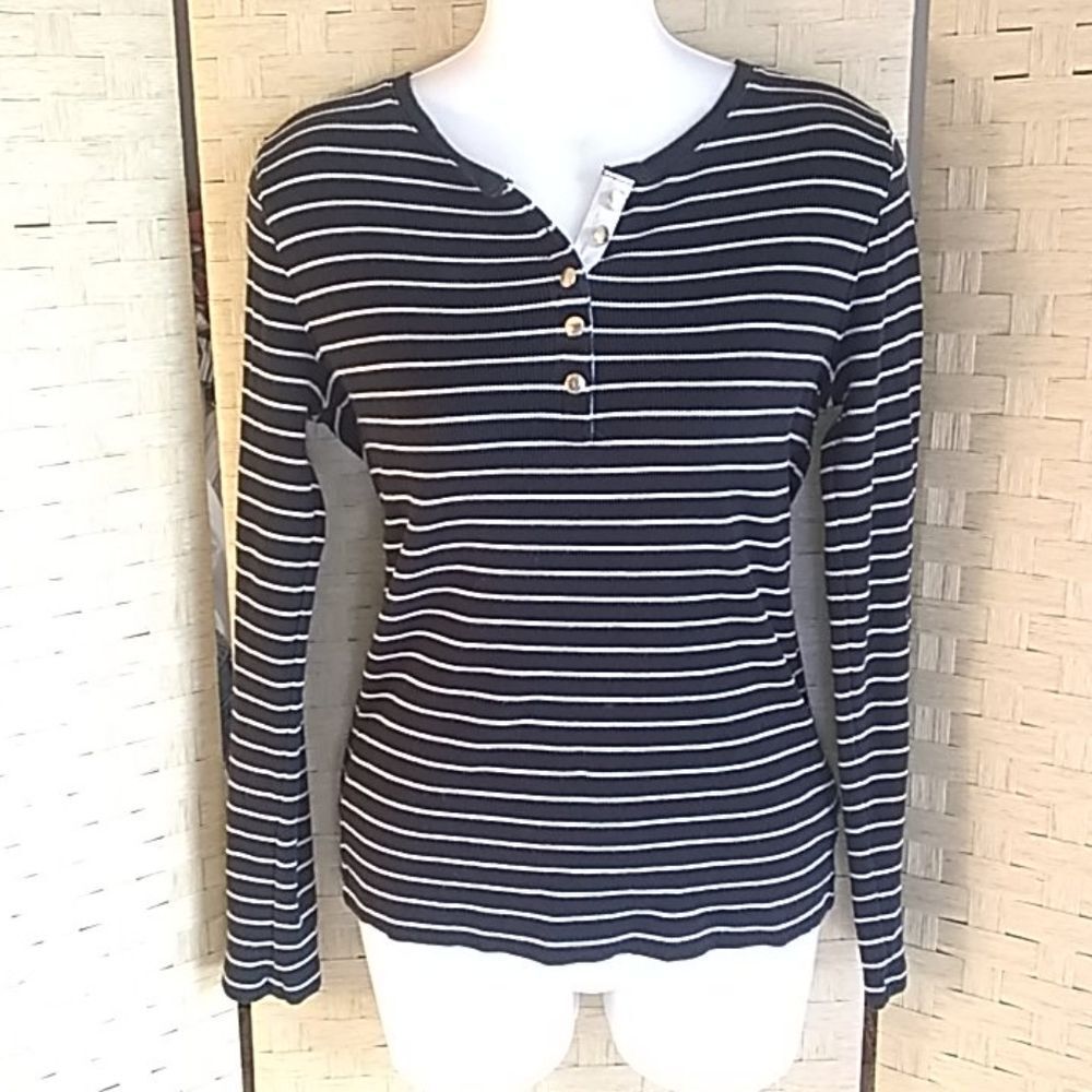 Womens Lauren Stylish T-shirt Size M